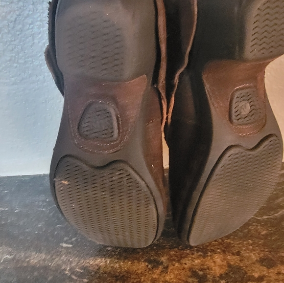 Merrell Luxe Button Espresso Distressed Leather Suede Ankle Booties Women's  10 - Picture 8 of 9